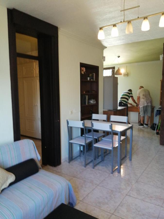 Primavera Appartement Tot 7 Personen Ideaal Voor Backpackers Arona  Luaran gambar