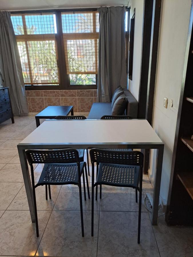 Primavera Appartement Tot 7 Personen Ideaal Voor Backpackers Arona  Luaran gambar