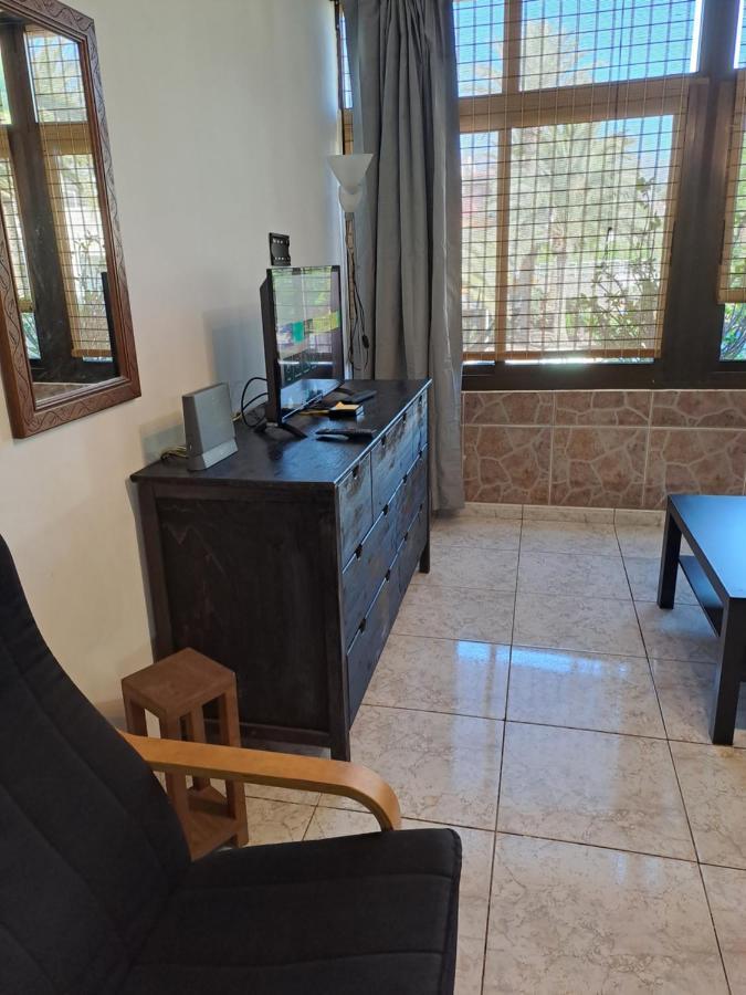Primavera Appartement Tot 7 Personen Ideaal Voor Backpackers Arona  Luaran gambar