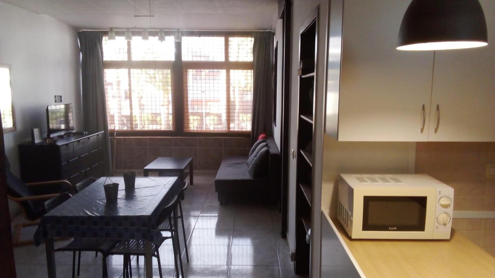 Primavera Appartement Tot 7 Personen Ideaal Voor Backpackers Arona  Luaran gambar